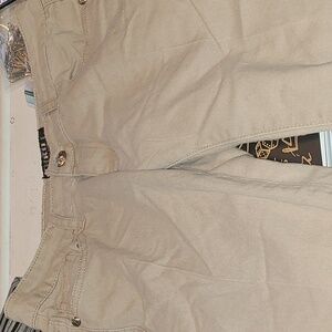 Thaill  jeans.             Oz16